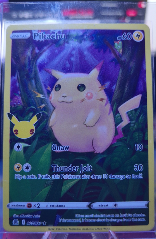 Pikachu #005/025 Celebrations: Classic Collection