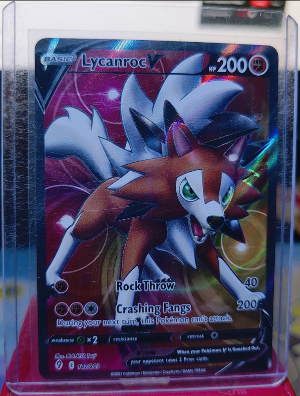 Lycanroc V #187/203 Evolving Skies