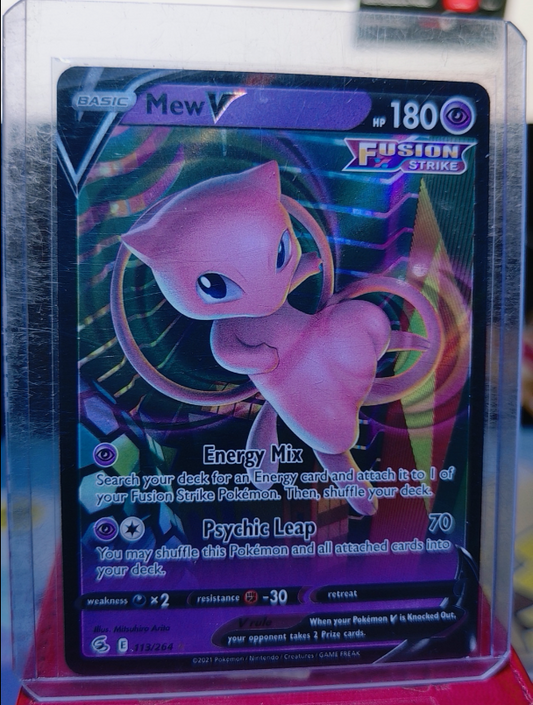 Mew V #113/264 Fusion Strike